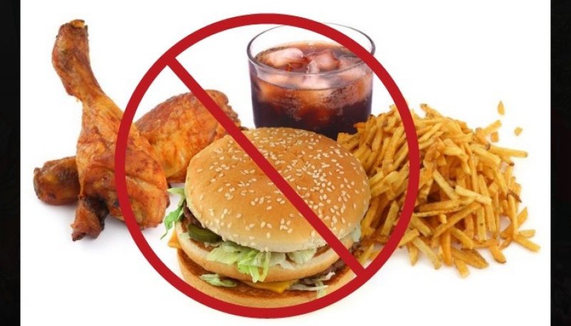 unhealthy-food-makes-your-skin-oily-and-greasy-latest-news-in-hindi