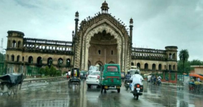 Lucknow Weather Today: होली पर लखनऊ में झमाझम बारिश, सुहाना हुआ मौसम...अगले 3 दिन ऐसा ही रहेगा