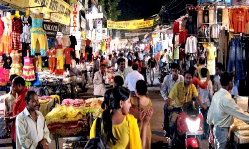 Lucknow Market For Shopping: फेमस हैं लखनऊ के यह शॉपिंग जोन, जहां सस्ते दामों में कर सकते हैं अच्छी खरीदारी