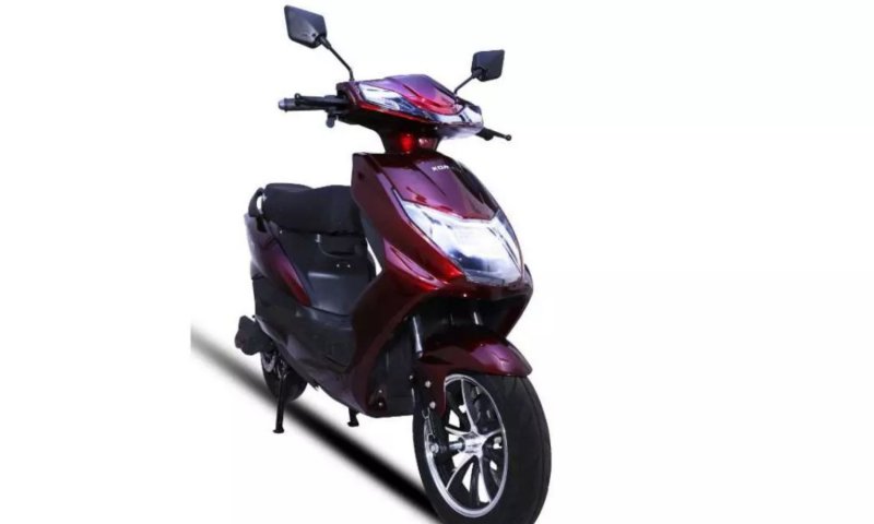 Komaki Ly Pro Electric Scooter: दो बैटरी पैक ऑप्शन के साथ लॉन्च  हुआ हाइटेक फीचर्स स्कटूर, सिंगल चार्ज माइलेज 160KM