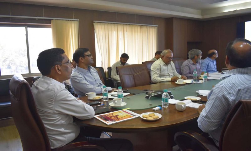 Lucknow News: प्रमुख सचिव ने गंगा एक्सप्रेसवे एक्सेस कन्ट्रोल्ड परियोजना से संबंधित निर्माणकार्यों की जनपदवार समीक्षा की