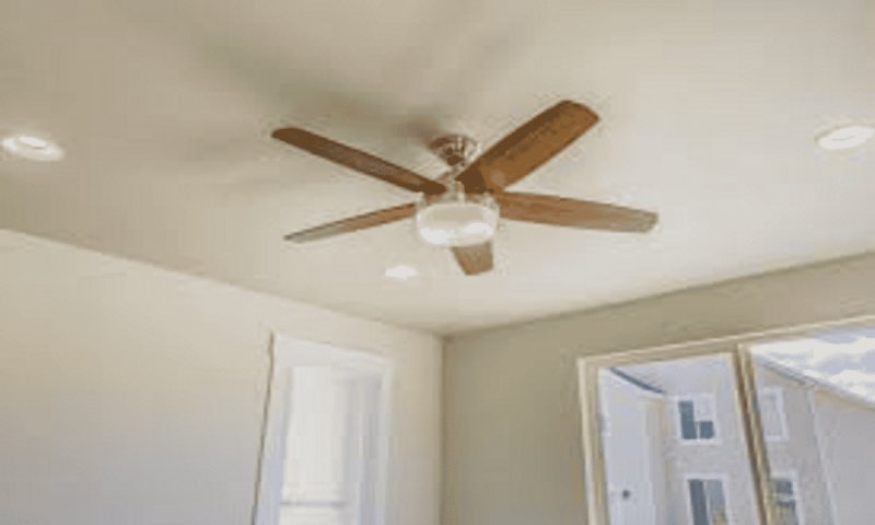Best Ceiling Fans 2023: घर को रखें सीलिंग फैन से ठंडा, एयर कंडीशनर के बराबर करता है काम, यहां देखें कीमत
