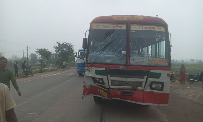 Hathras News: ई-रिक्शा को रोडवेज बस ने उड़ाया, दो की दर्दनाक मौत, सात घायल