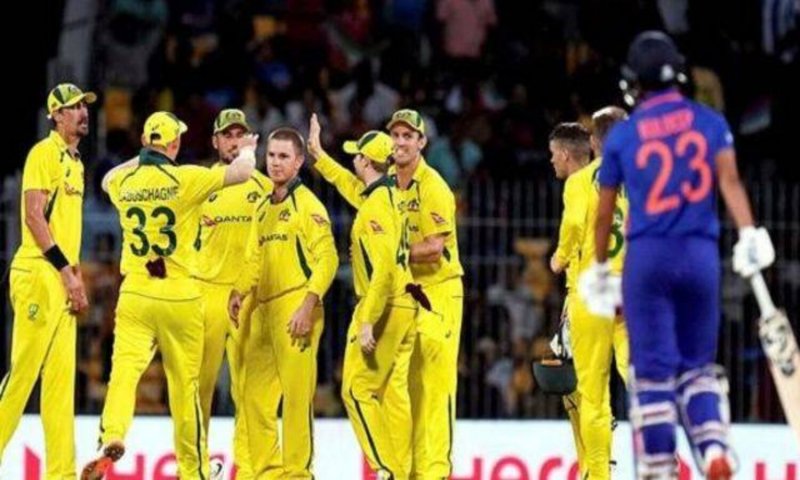 IND vs AUS ODI Series: ऑस्ट्रेलिया से मिली हार के बाद हो सकते हैं बड़े बदलाव, टी20 का सूर्य वनडे में पूरी तरह नाकाम