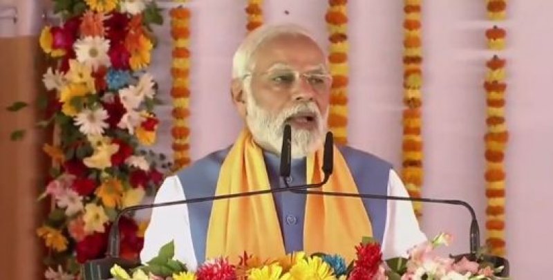 PM Modi Varanasi Visit:  वाराणसी को 1780 करोड़ रुपए की सौगात, पीएम मोदी बोले काशी में विरासत भी है, विकास भी है