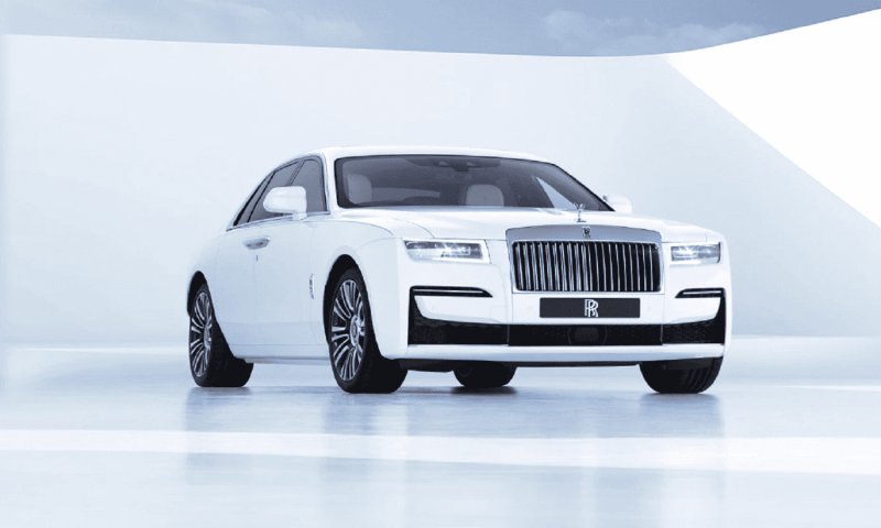 Rolls Royce Car: लग्जरी कार रोल्स रॉयस जिसे देख उड़ जाएंगे होश, यहां जाने पूरी जानकारी