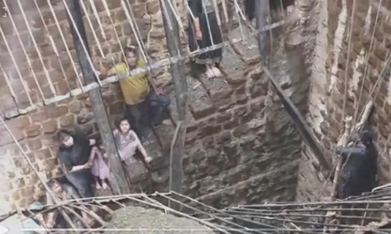 Beleshwar Temple Incident: बेलेश्वर मंदिर हादसे में अब तक 36 लोगों की मौत, रेस्क्यू ऑपरेशन जारी