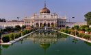 Best Places to Visit Near Lucknow: लखनऊ के पास हैं यह टूरिस्ट प्लेस, जहां हर साल घूमने आते हैं लाखों सैलानी