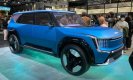 Kia EV9: किया ने लांच किया दमदार इलेक्ट्रिक SUV, एक बार फुल चार्ज करने पर 541KM तक की रेंज, जाने क्या है फीचर्स