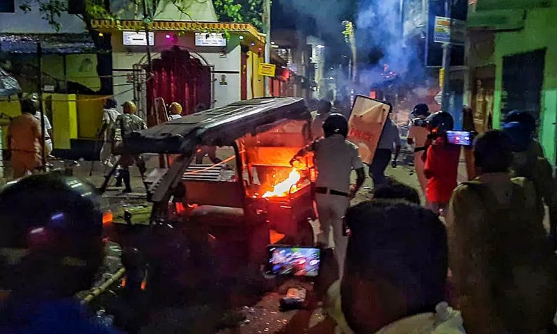 Bihar-Bengal Violence: हिंसा की आग में सुलगा बिहार - बंगाल, जानें दोनों राज्यों में कैसे हैं हालात