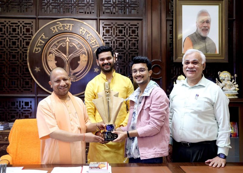 UP Rishi Singh: इंडियन आइडल के विजेता ऋषि सिंह ने कि सीएम योगी से मुलाकात