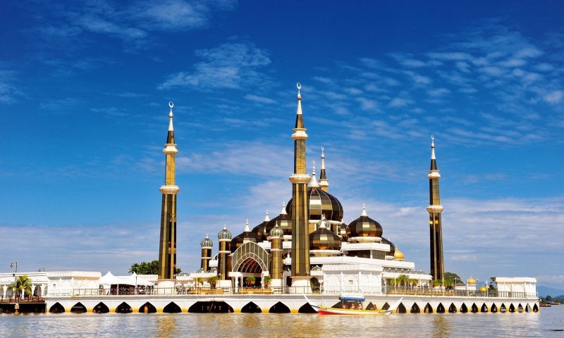 Famous Masjid In India: देश में बेहद ही खुबसूरत हैं भारत के यह मस्जिदें, विदेशों तक है चर्चा