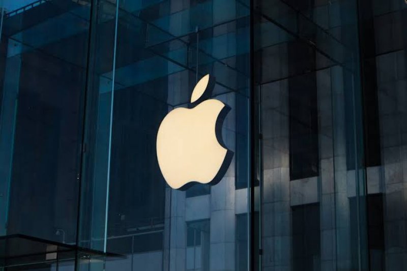 Apple To Open First Company-Owned Retail Store In India