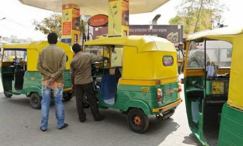 CNG-PNG Price: महंगाई से त्रस्त जनता को मिली बड़ी राहत, सस्ती हुई CNG-PNG, जानें कितना घटा दाम