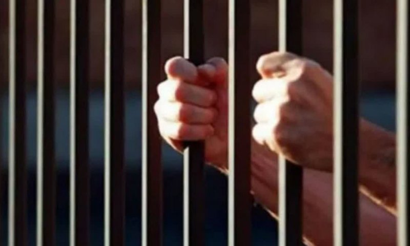 UP News: यूपी के जेलों का आईपीएस रैंक के अधिकारी करेंगे निरीक्षण, 12 अप्रैल तक सौंपनी होगी रिपोर्ट
