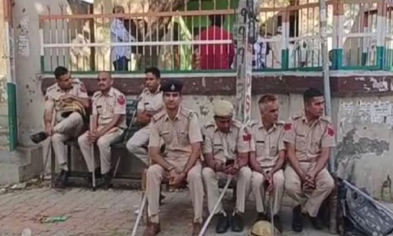Haryana News: हरियाणा के सोनीपत में मस्जिद पर अटैक, 15-20 हथियारबंद हमलावरों पर आरोप