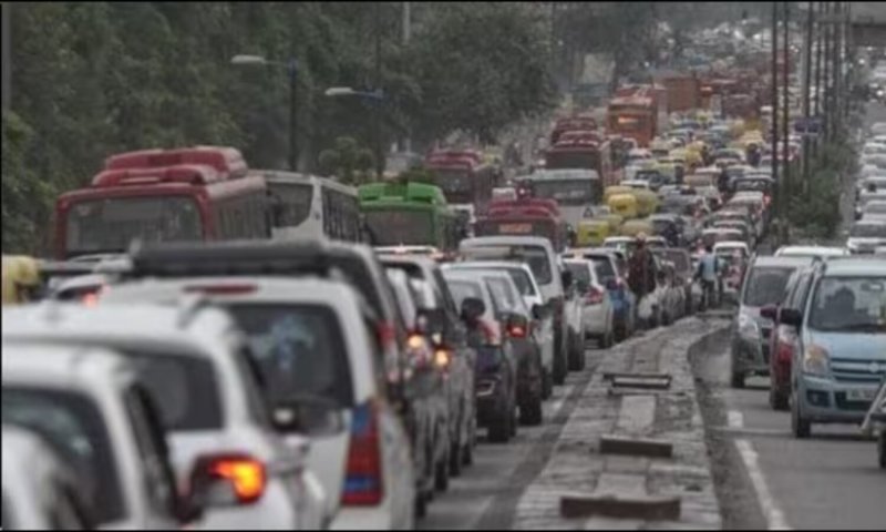 Lucknow Traffic Diversion: लखनऊ वाले ध्यान दें नहीं तो कटेगा चालान, IPL के चलते यहां रहेगा ट्रैफिक डायवर्सन