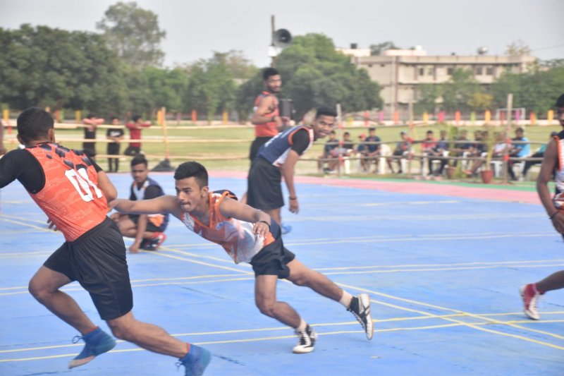 Meerut: अंतर क्षेत्रीय अंतर विश्वविद्यालय खो-खो (पुरुष) प्रतियोगिता मुम्बई वि0वि0 ने त्रिपुरा विश्वविद्यालय को हराया
