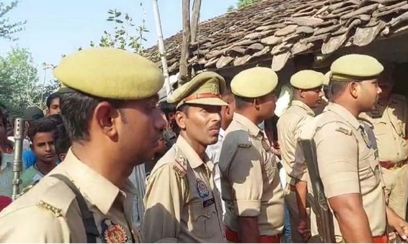 Banda News: अतीक-अशरफ मर्डर के बीच अब बांदा में चार लोगों की निर्मम हत्या, मचा हड़कम्प