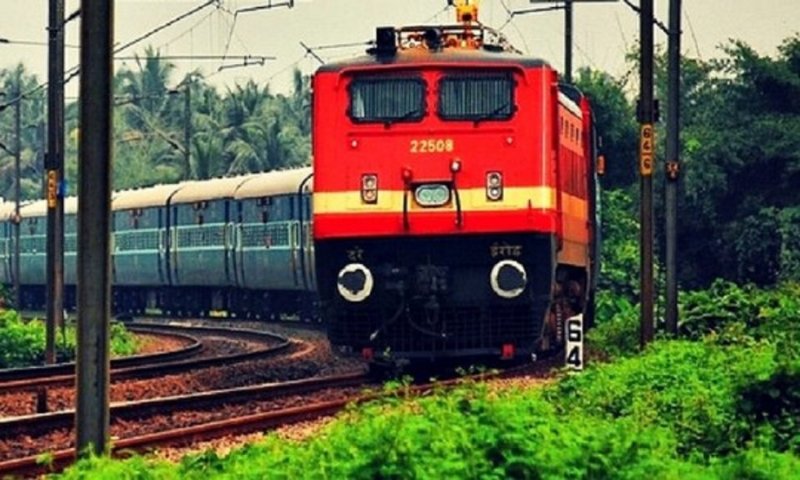 Lucknow to Himachal Special Train: लखनऊ से हिमाचल तक जाती हैं ये ट्रेन, जानिए टाइम और टिकट प्राइस