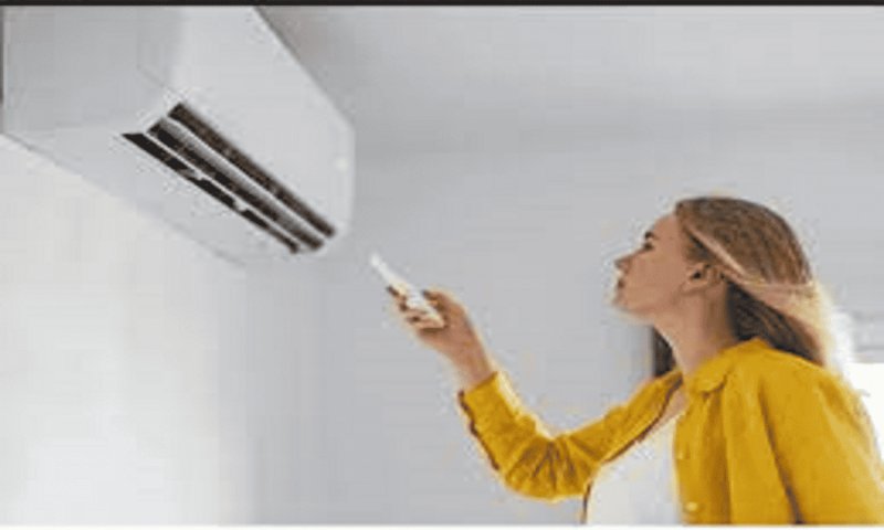 Best Hitachi Air Conditioners: इस गर्मी अपने घर के लिए खरीदें जबरदस्त ऐसी, यहां देखें बेस्ट हिताची एयर कंडीशनर