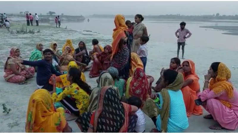 Kannauj News: गंगा नदी में स्नान के दौरान सात लड़कियां डूबीं, दो लापता, पांच को बचाया गया