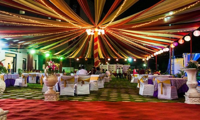 Wedding Venues and Halls in Prayagraj: शादी के लिए बेस्ट हैं प्रयागराज के यह वेडिंग हॉल, जहां कर सकते हैं एडवांस बुकिंग