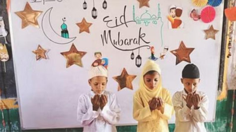 Hardoi News: बच्चों को स्कूल में अदा कराई नमाज, सोशल मीडिया पर वायरल वीडियो के बाद भड़के अभिभावक