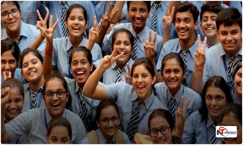 Up Board Class 10th Topper List 2023: 10वीं में छात्राओं ने मारी बाजी, देखें टॉपर्स की टॉप 10 लिस्ट