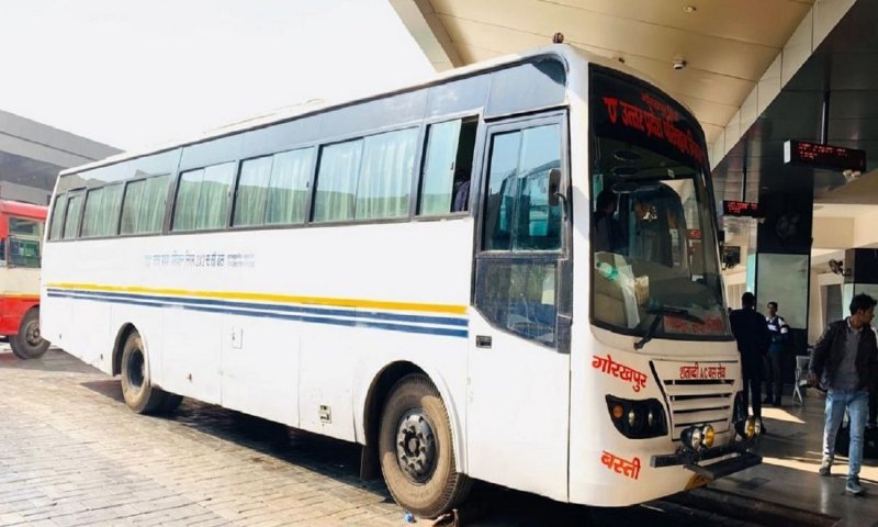 Lucknow to Mathura Bus Tickets: लखनऊ से मथुरा तक जाने वाली शानदार बसें, जानिए किराया और समय