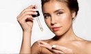 Benefits of Using Facial Oil : जानिए त्वचा पर फेशियल ऑयल के फायदे, कैसे करें इसका सही ढंग से उपयोग