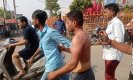 Ambedkarnagar News: स्कूल ले जा रहे ई-रिक्शा चालक ने छात्राओं से की छेड़छाड़, पब्लिक ने जमकर धुना 