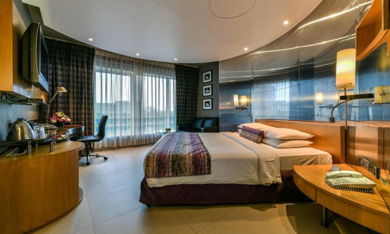 BEST Budget Hotels in Mumbai: मुंबई में ठहरने के लिए बेस्ट हैं यह होटल, खर्चा भी नहीं आएगा ज्यादा