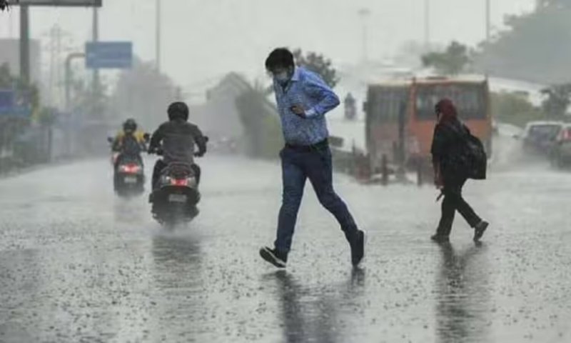 Aaj Ka Mausam 5 May 2023: कई राज्यों में आंधी-तूफान के साथ होगी बारिश, यूपी में आज मौसम सूखा रहने की उम्मीद