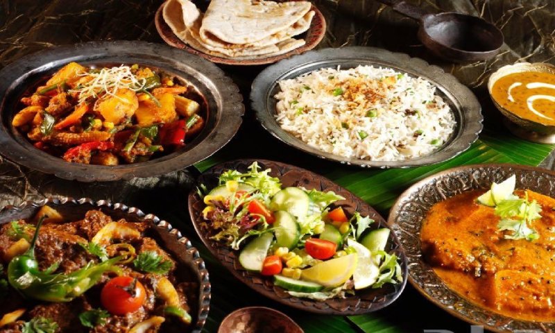 Best Restaurant In Lucknow: लखनऊ में बेस्ट है यह अरेबिक रेस्टोरेंट, जहां मिलता है मजेदार स्वाद