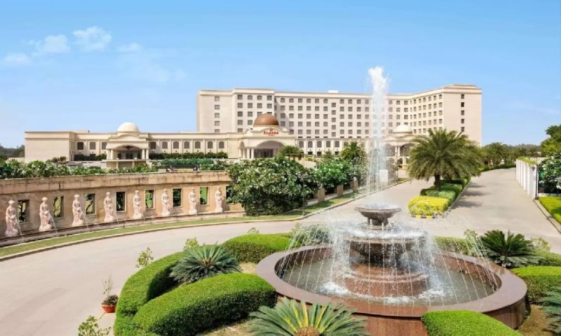 Luxurious Hotels In Lucknow: बेस्ट हैं लखनऊ के यह लग्जरी होटल, जहां मिलती है मजेदार सुविधाएं
