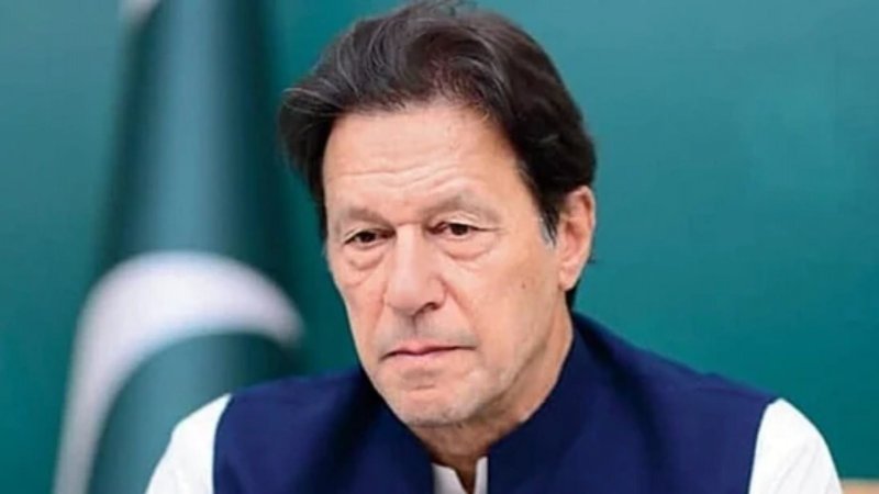 Imran Khan Arrest: पाकिस्तान में भारी बवाल, कोर कमांडर के घर को फूंका, इंटरनेट बन्द