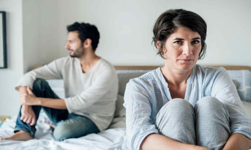 Hateness in Relationship: क्यों पत्नियों के मन में आता है अपने पति को लेकर ऐसा ख्याल, जानिए क्यों हो जाती हैं उनसे नफरत