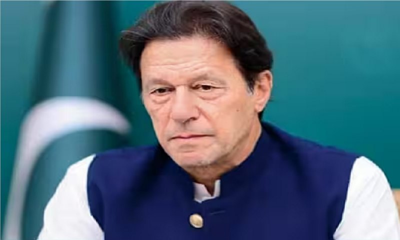 Pakistan: इमरान खान ने पाक आर्मी को दी सियासी दल बनाने की सलाह, बोले - आपने अपनी हरकतों से देश का नुकसान किया