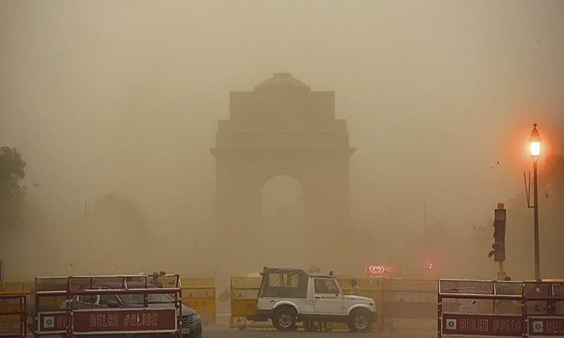 Aaj Ka Mausam 15 may 2023: दिल्ली समेत कई इलाकों में धूल भरी आंधी की चेतावनी,नार्थ ईस्ट में भारी बारिश का ऑरेंज अलर्ट