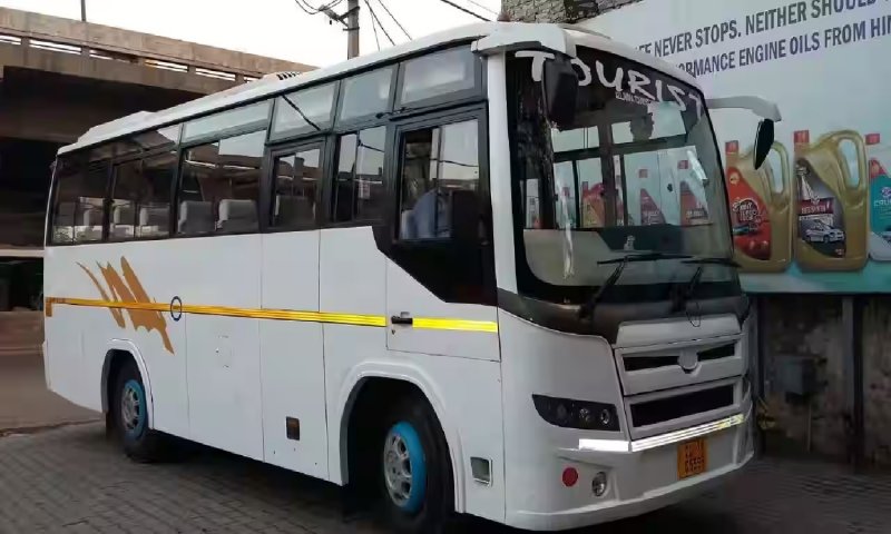 Lucknow to Bareilly Bus: लखनऊ से बरेली तक का सफर आसान करने के लिए बेस्ट है बस सर्विस, यहां से लें पूरी जानकारी