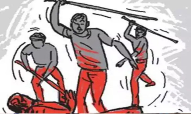 Mob Lynching in Bareilly: बरेली में मॉब लिंचिंग की कोशिश, समुदाय विशेष के लोगों पर आरोप, हिंदू संगठनों ने काटा बवाल