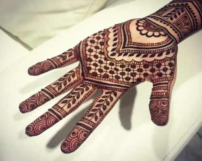 550+ Mehndi Design Pictures | Download Free Images on Unsplash