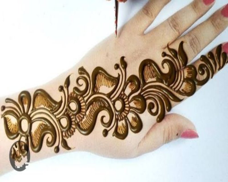 Eid 2023 Special Mehndi Design - ईद पर हाथों पर सजाएं मेहंदी की ये ट्रेंडी  खूबसूरत डिजाइन, लाइफस्टाइल न्यूज