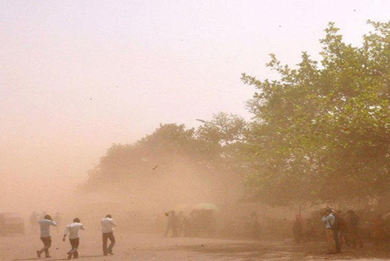 Lucknow Weather Today 18 May 2023: तेज रफ्तार हवाएं-धूल का गुबार, पारा 41 पार, 29 जून तक लखनऊ पहुंचेगा मानसून