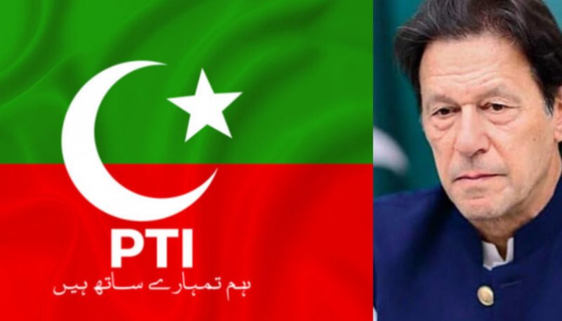 Imran Khan:...तो इमरान की PTI घोषित हो जाएगी आतंकवादी संगठन? घर की तलाशी लेने को तैयार PAK पुलिस तैयार...दोहरा वार
