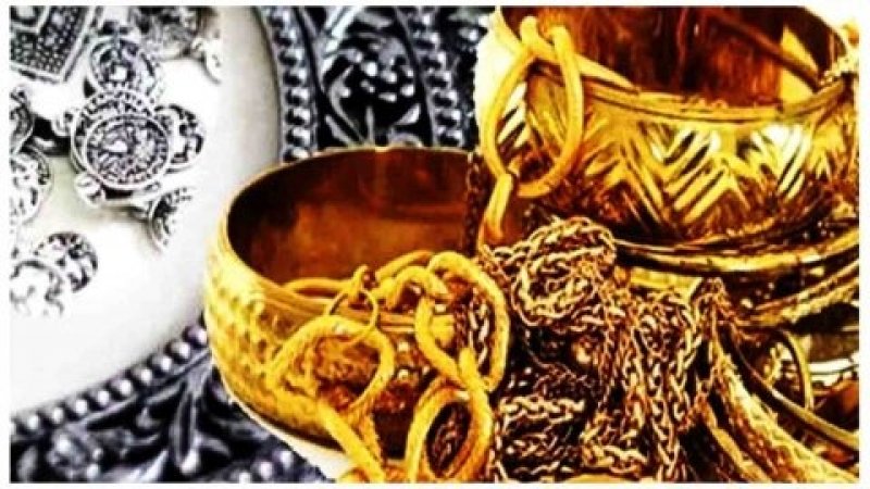Lucknow Gold Silver Price Today: सोना हुआ सस्ता और चांदी हुई महंगी, जानें क्या है ताजा भाव