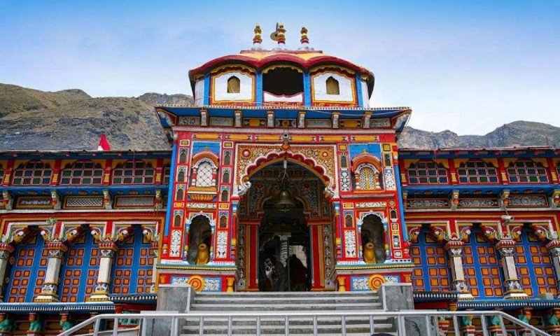 Badrinath Yatra 2023 Package: बद्रीनाथ यात्रा पर जाने का बना रहे हैं प्लान, तो ठहरने के लिए बेस्ट हैं यह जगहें