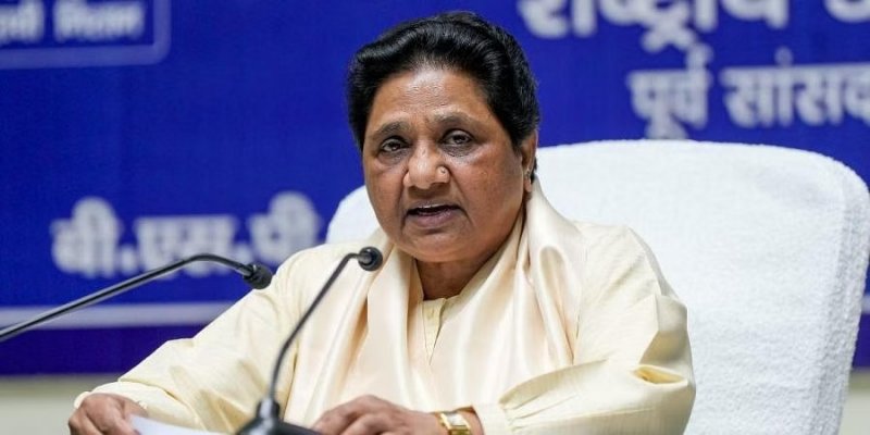 Mayawati: कर्नाटक में सरकार के गठन पर मायावती ने दिया बड़ा बयान, कांग्रेस पर लगाया जातिवादी मानसिकता का आरोप