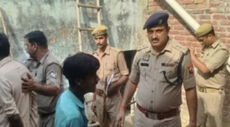 Meerut News: तीन पुत्रों और तीन पुत्रियों का बाप पत्नी की रस्सी से गला घोंटकर हत्या कर हुआ फरार